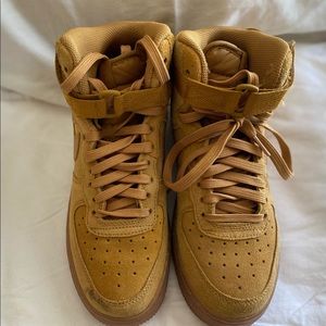 Boys Size 5.5 Wheat Nike AF 1’s High Top